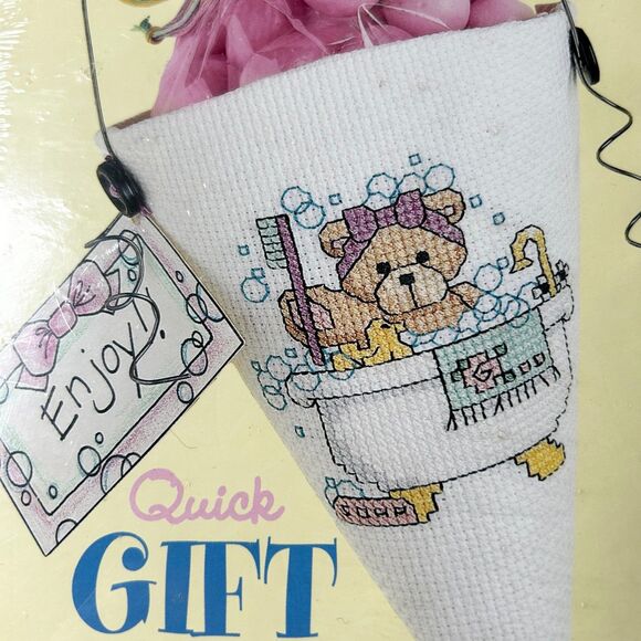 Janlynn Quick Gift Pockets Teddy Bear Bubble Bath Counted Cross Stitch Kit - Picture 2 of 4